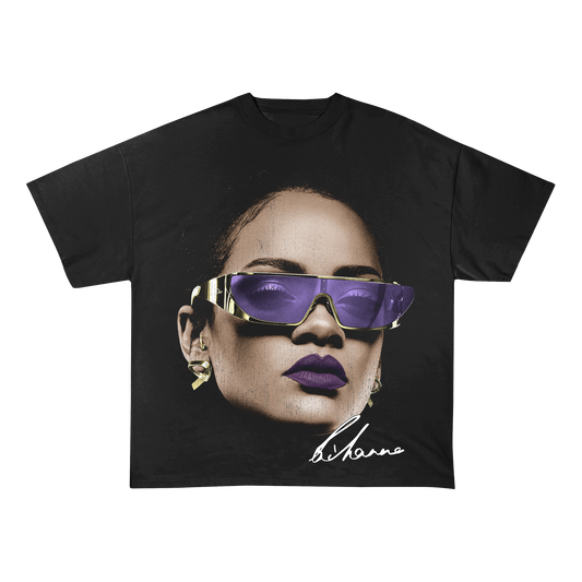 Rihanna Big Face Graphic Tee